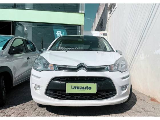 CITROËN C3 1.2 PURE TECH FLEX TENDANCE MANUAL CITROËN C3 1.2 PURE TECH FLEX TENDANCE MANUAL